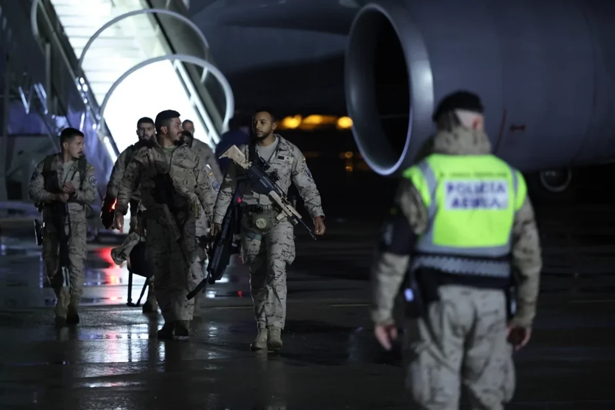 В США назвали сроки вывода войск из Ирака: они находились в стране 23 года
 