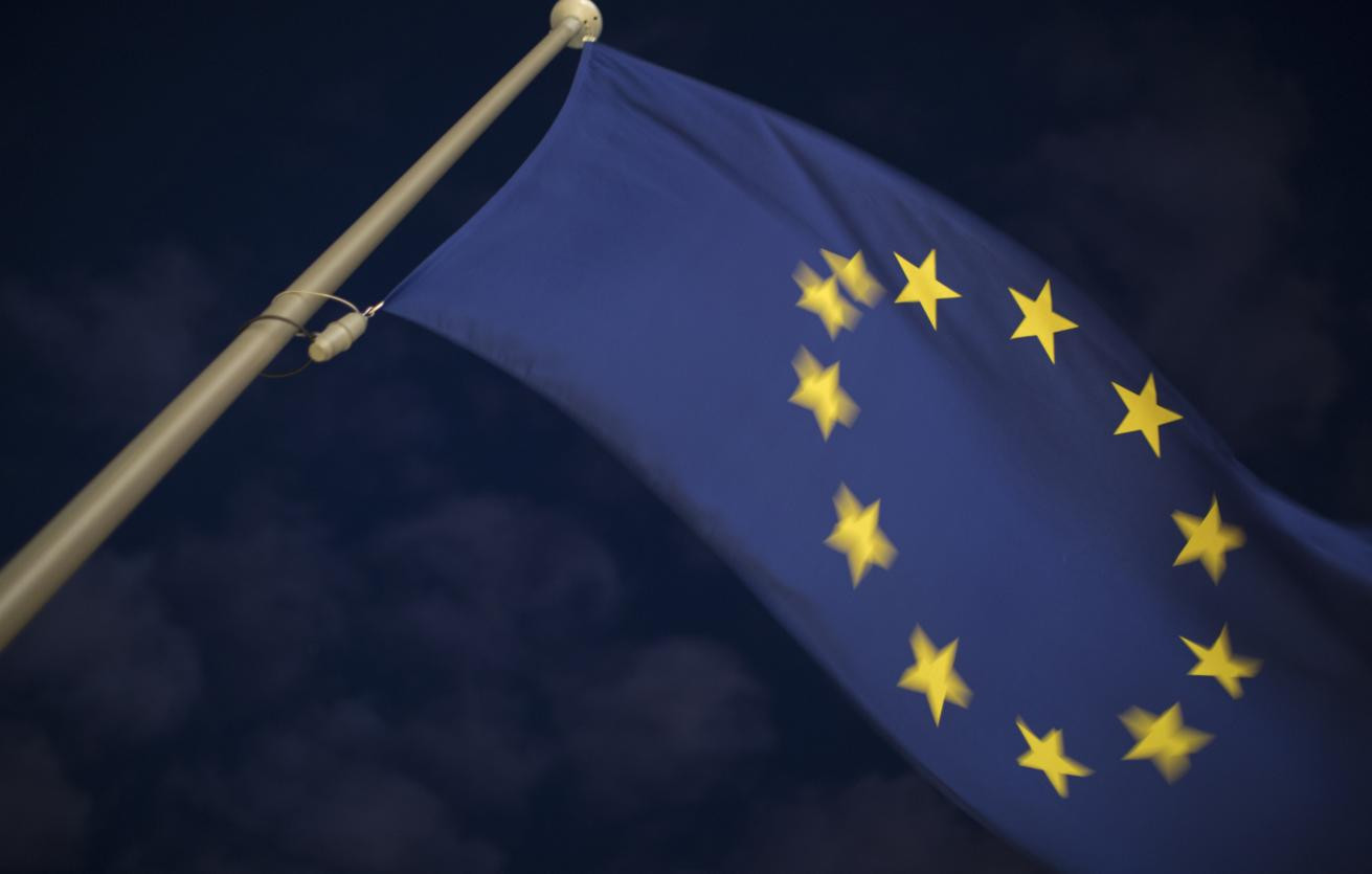 NYT: Европа работает над альтернативным форматом переговоров по Украине
 