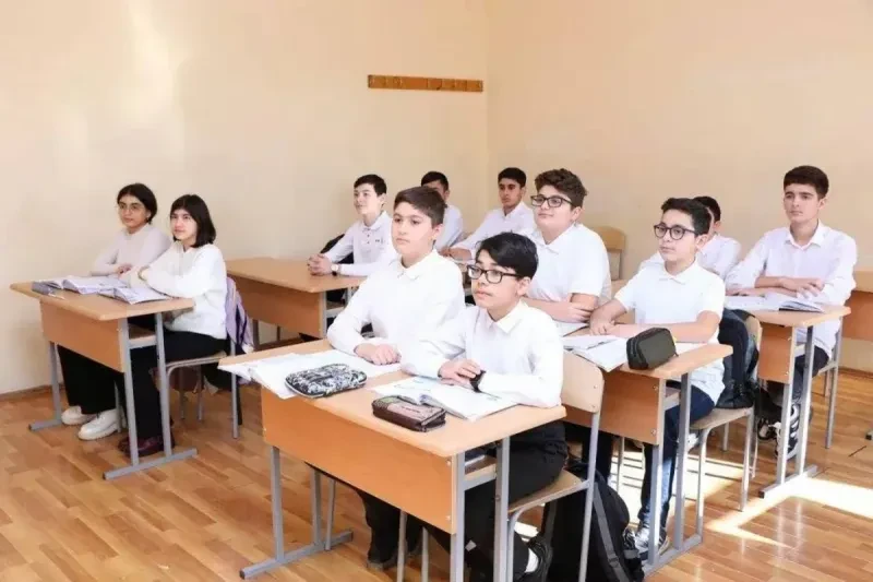 В Азербайджане начинается процесс электронного перевода учащихся
 