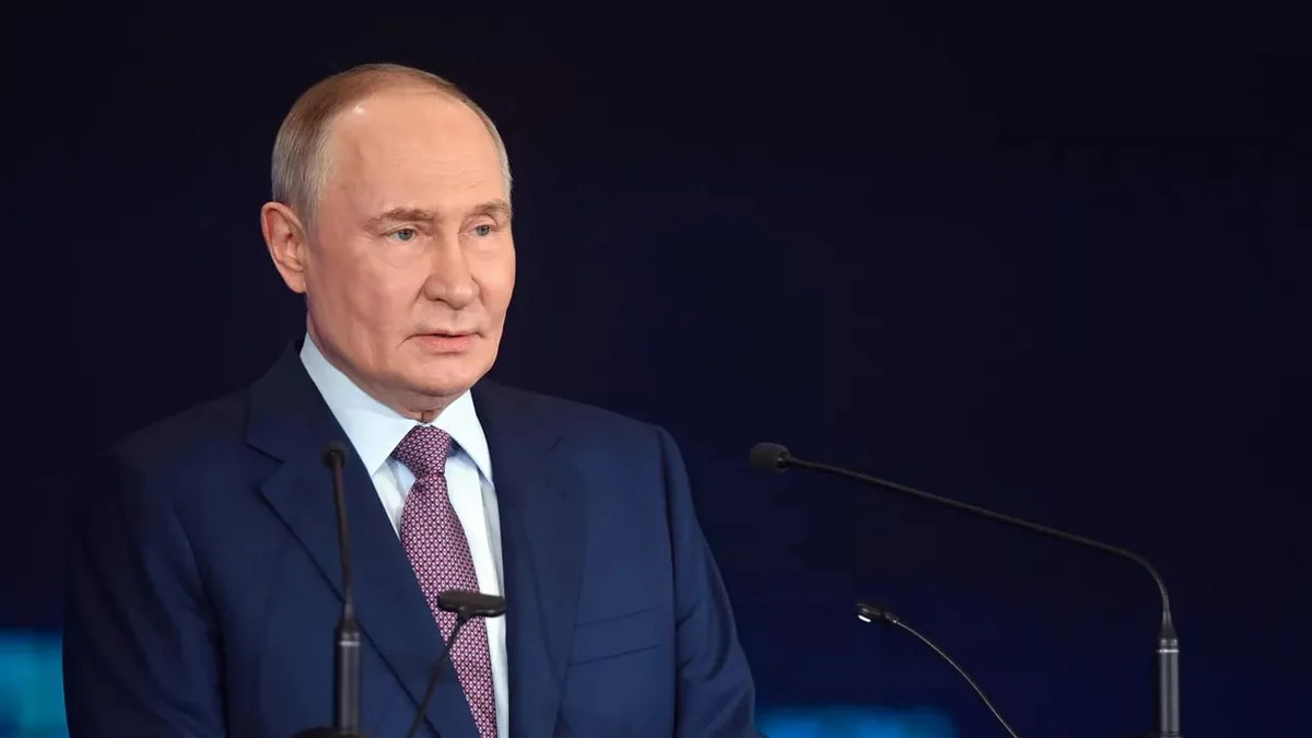 Путин: РФ готова к диалогу о мире с Украиной только на основе реалий на земле
 