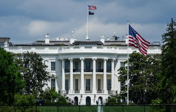 AP узнала о планах США аннулировать до 200 тыс. туристических и деловых виз
 
