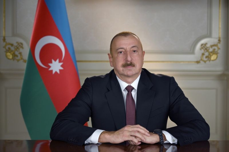 Президент Ильхам Алиев поздравил футбольный клуб «Сабах»