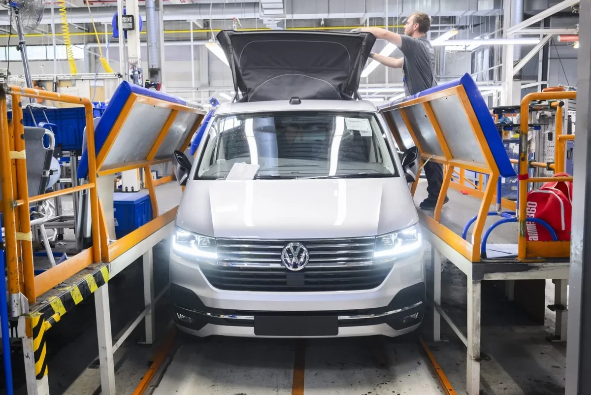 В Volkswagen заявили о намерении продолжить сокращать расходы на персонал
 