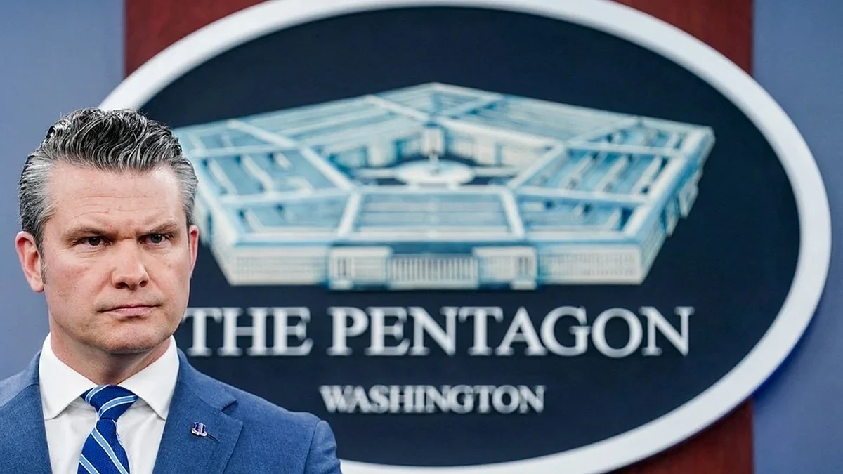 Глава Пентагона Хегсет намерен стать президентом США?
 