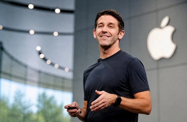 Новому гендиректору Apple придется обновить команду: зачем понадобилась смена руководства
 