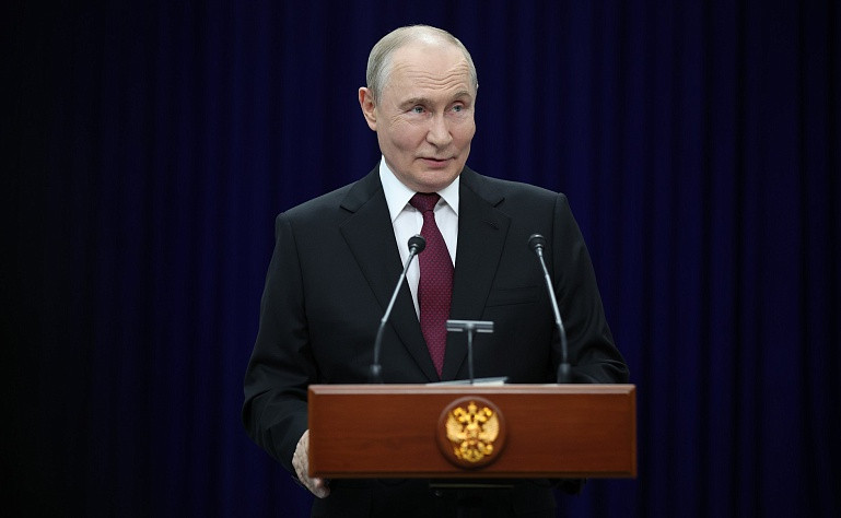 Путин: Украина просит помощи по поводу возобновления поставок зерна
 