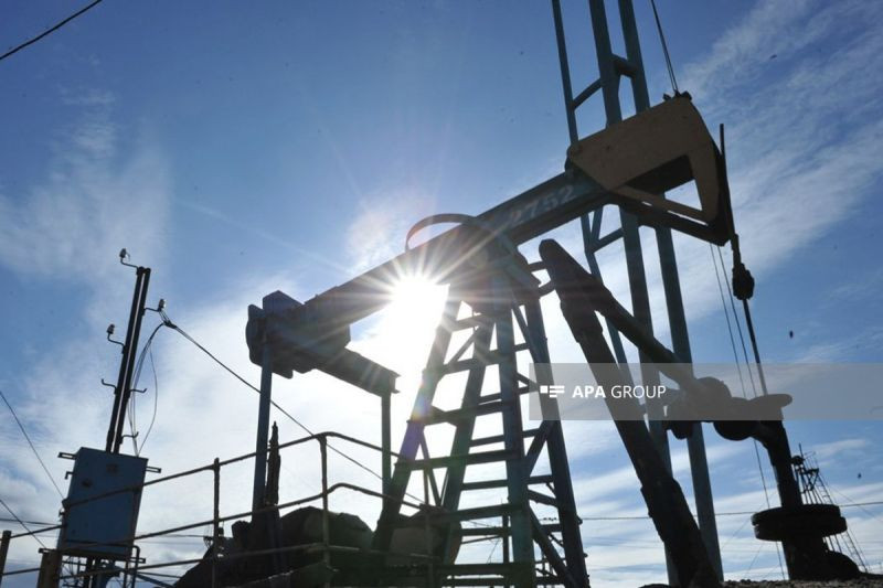 Цена азербайджанской нефти приблизилась к 102 долларам
 