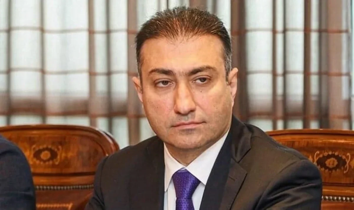 Анар Байрамов уволил замдиректора
 