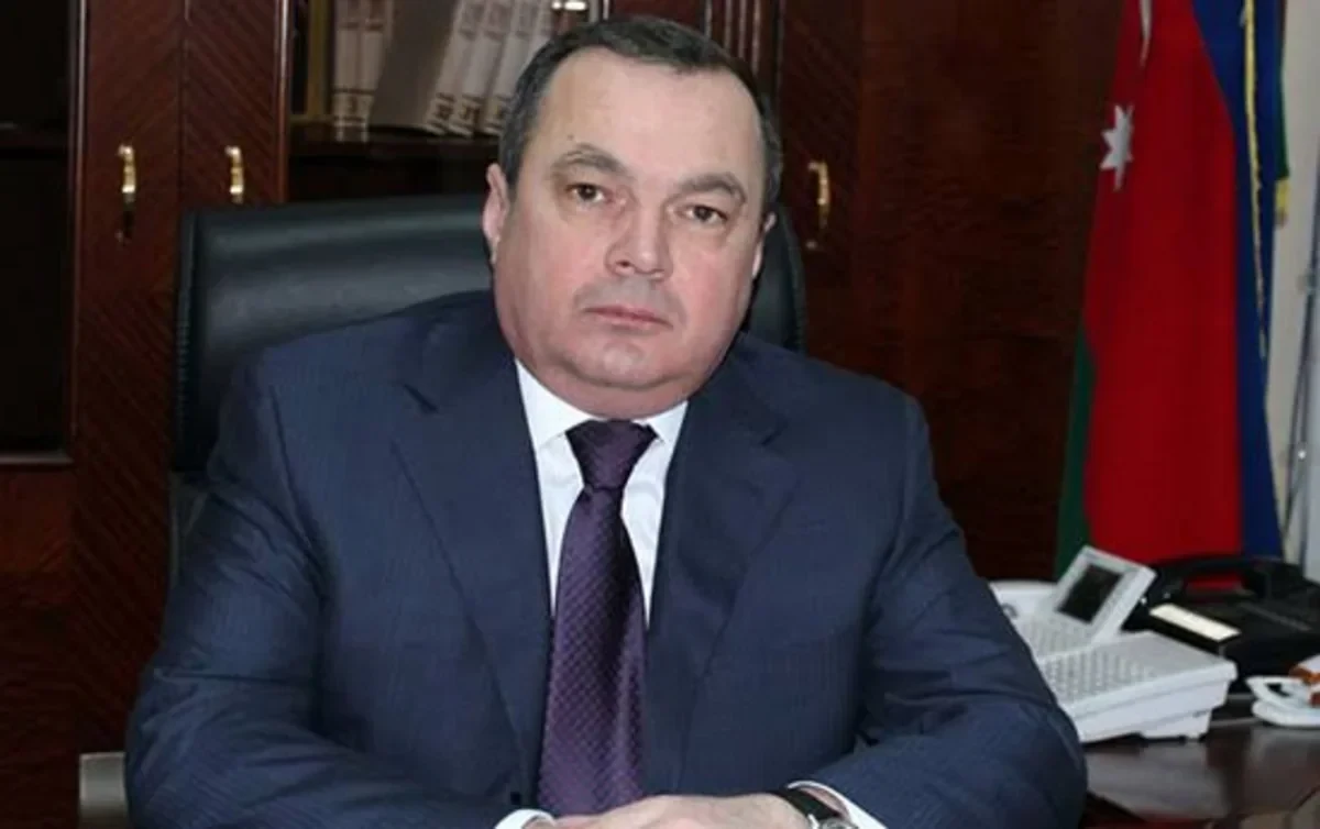 Аяз Аскеров освобожден от должности главы ИВ Ярдымлинского района
 
