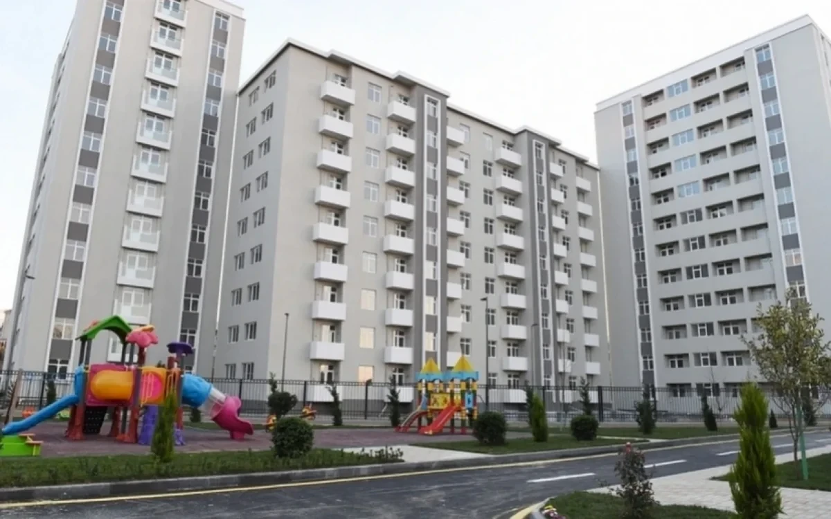 В Азербайджане еще 36 семей обеспечили жильем
 