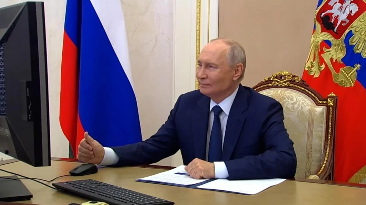 Путин проголосовал онлайн на выборах депутатов Госдумы
 
