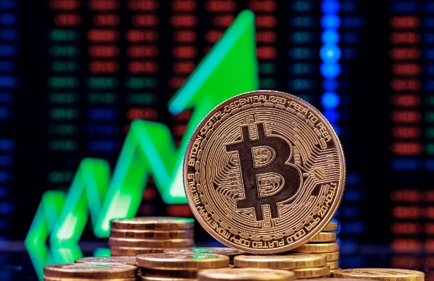 Биткоин обновил максимум с начала года
 