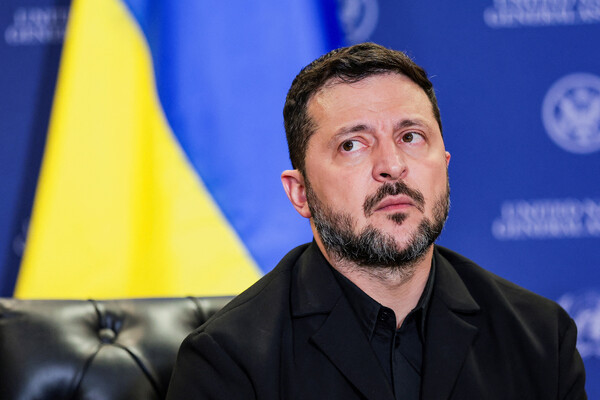 Бывшая соратница Зеленского назвала причину нежелания политика проводить выборы на Украине
 