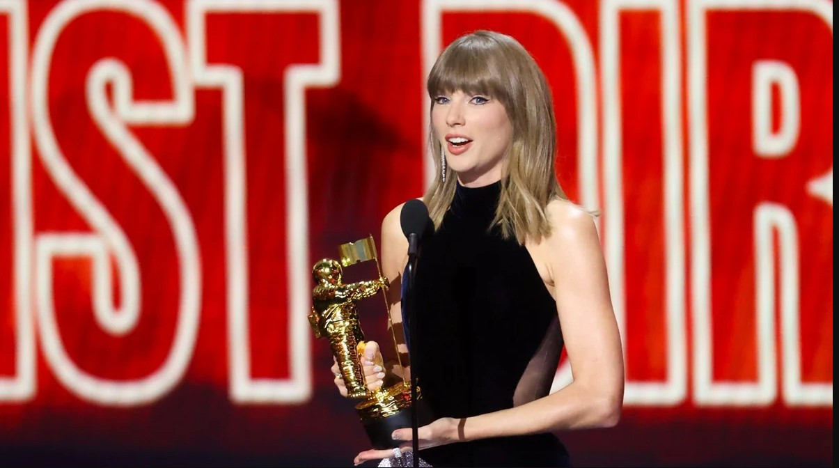 Тейлор Свифт получила 31-ю награду MTV VMA
 
