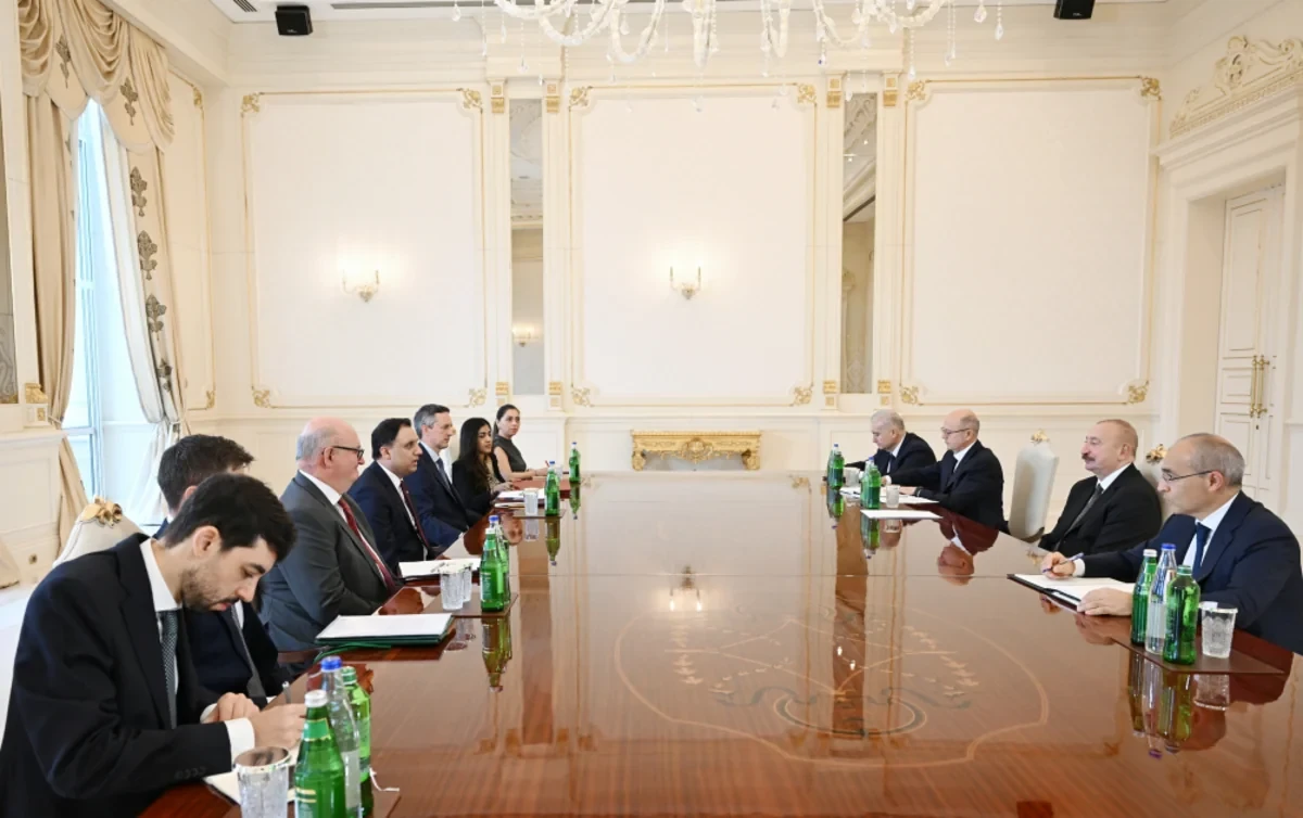 Президент Азербайджана принял госминистра по торговле Великобритании - ОБНОВЛЕНО
 