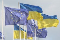 Украину предупредили о последнем шансе на мир
 