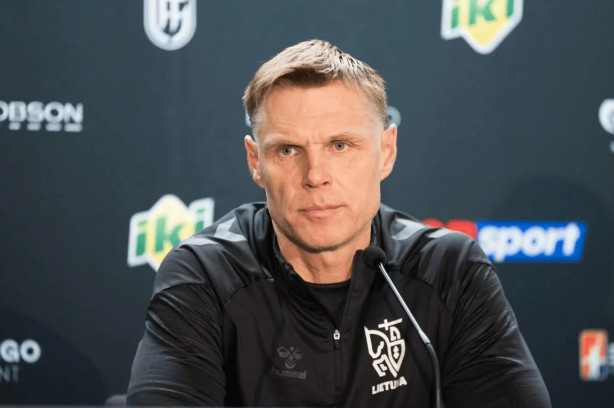 Главный тренер сборной Литвы ушел в отставку после поражения от Азербайджана
 