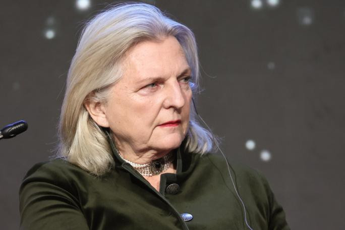 Кнайсль: Германия взяла курс на войну
 