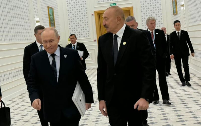 Ильхам Алиев и Владимир Путин вновь встретились на саммите — ФОТО
 