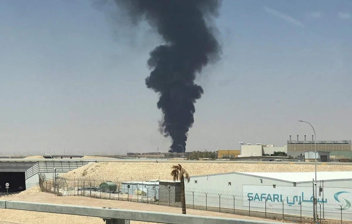 При атаке на аэропорт Эр-Рияда погиб пилот Saudia
 
