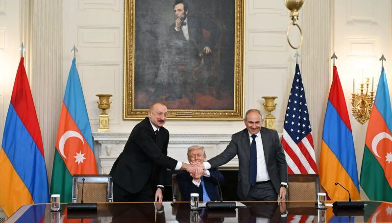Ильхам Алиев выразил надежду на присуждение Трампу Нобелевской премии мира