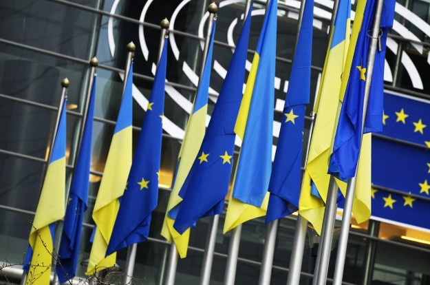Еврокомиссия перевела Киеву 2.86 млрд евро
 