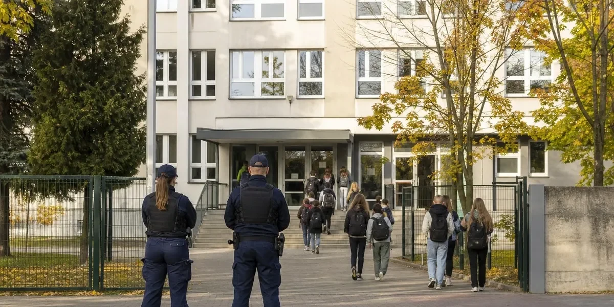 Полиция Польши задержала 192 человека после нападений в школах
 