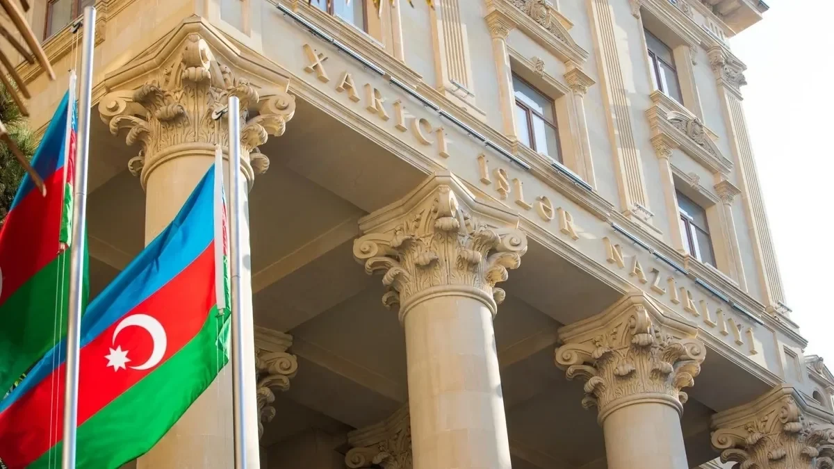 МИД Азербайджана выступил с предупреждением в связи с Францией