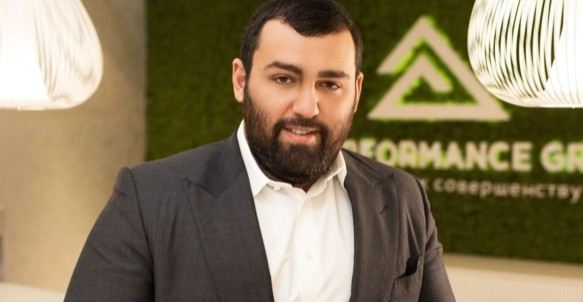 Основателя Level Kitchen Артура Зелёного объявили в розыск по делу об уклонении от уплаты налогов
 