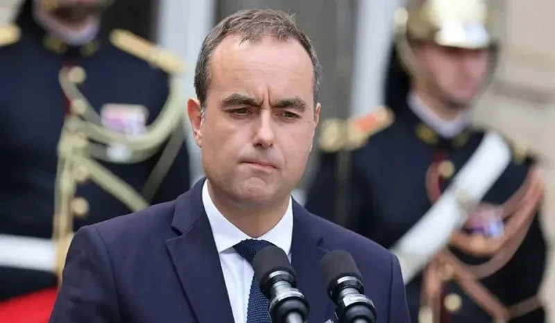 Лекорню: Власти Франции выделят 1 млрд евро на сферу образования после протестов
 
