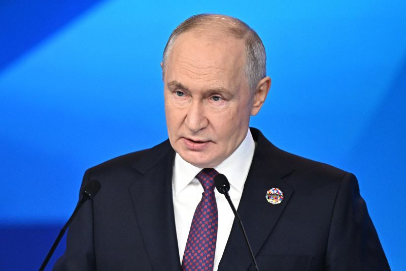 Американский журналист восхитился ответом Путина на вызовы в Балтике
 